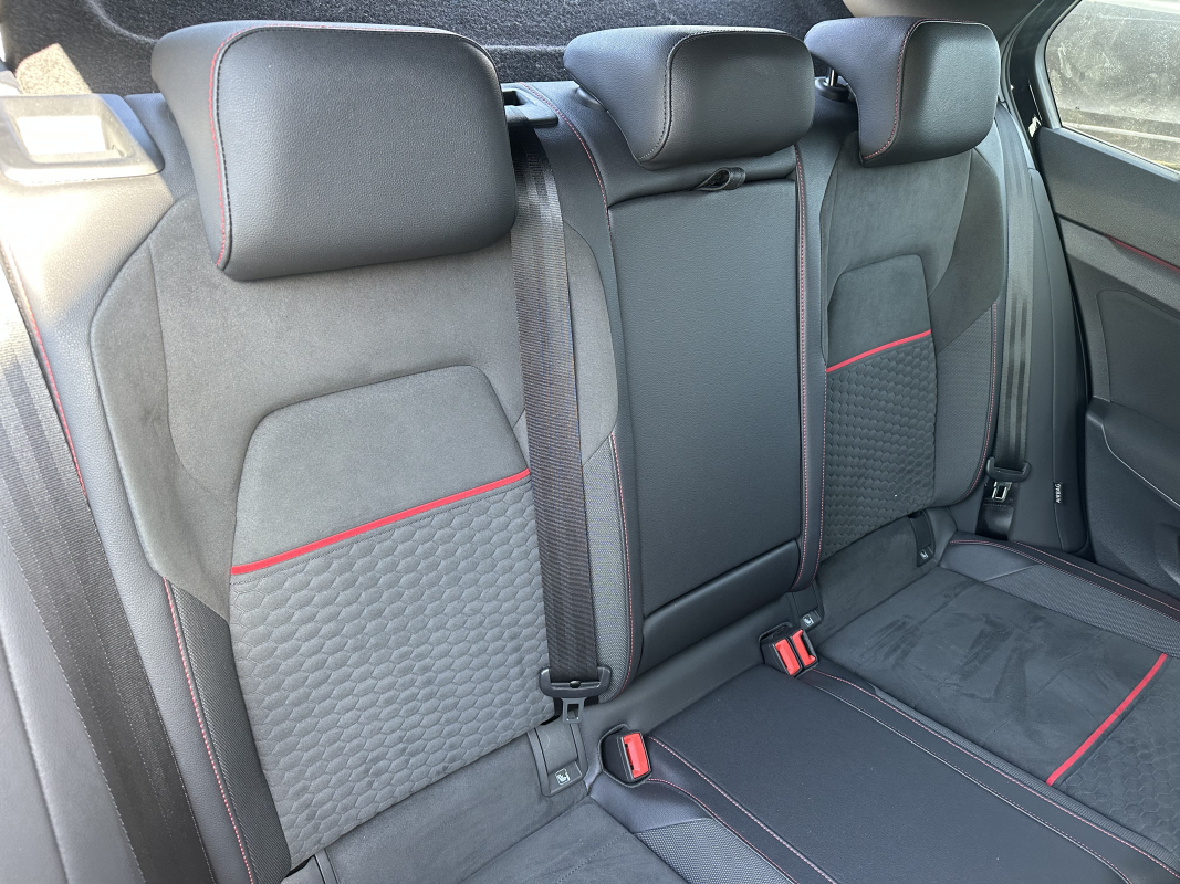 Volkswagen Golf — 13