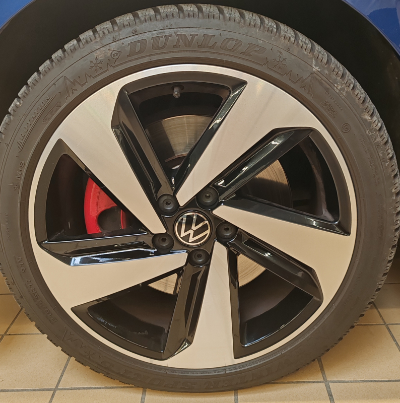 Volkswagen Polo — 19