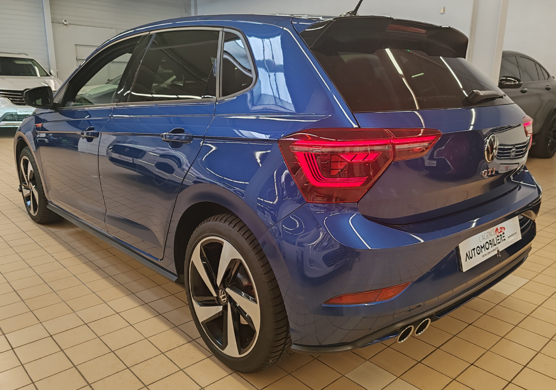 Volkswagen Polo — 4