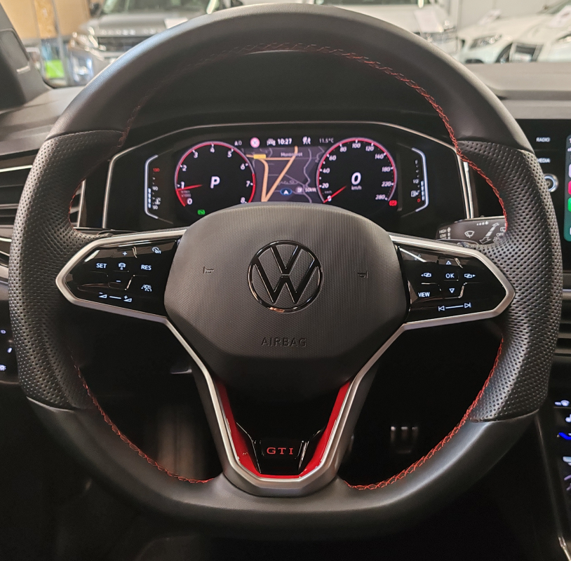 Volkswagen Polo — 12