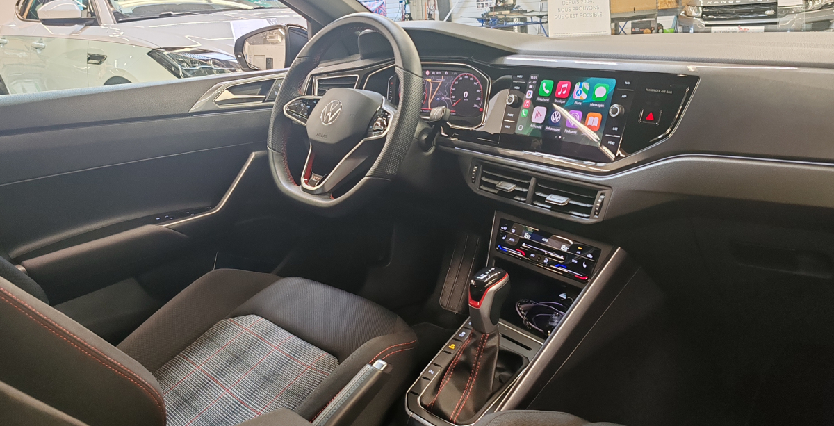 Volkswagen Polo — 8