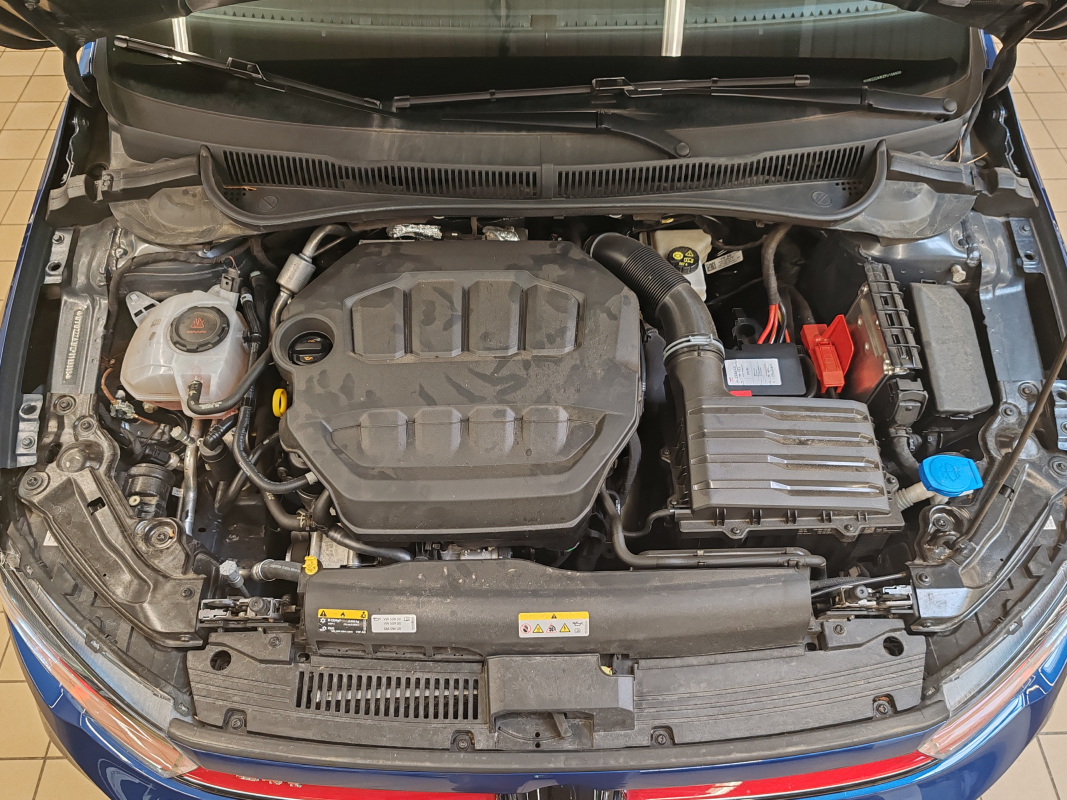 Volkswagen Polo — 30