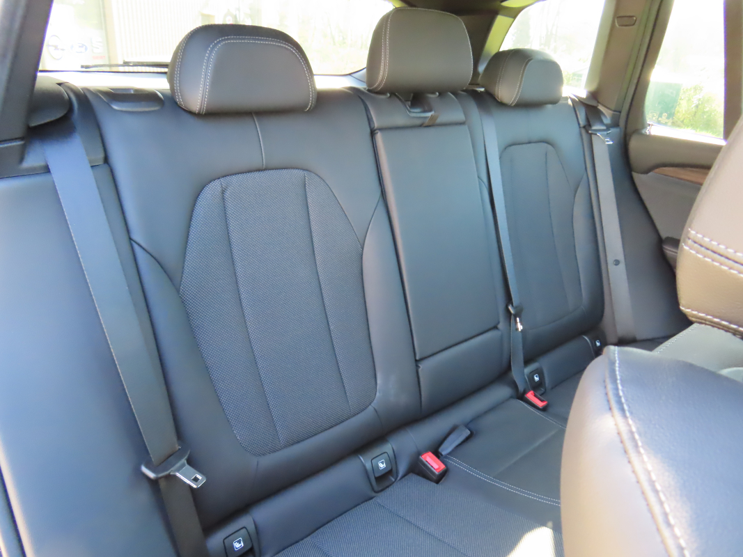 Bmw X3 — 14