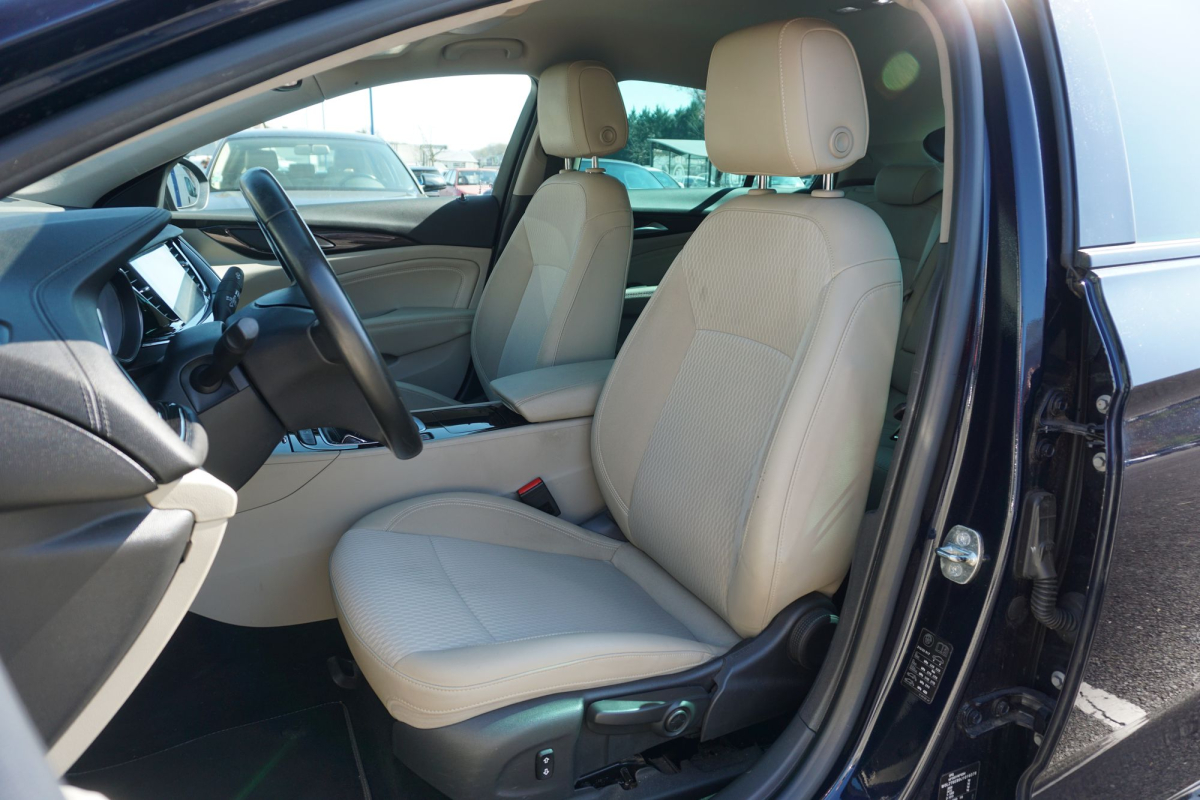 Opel Insignia — 21