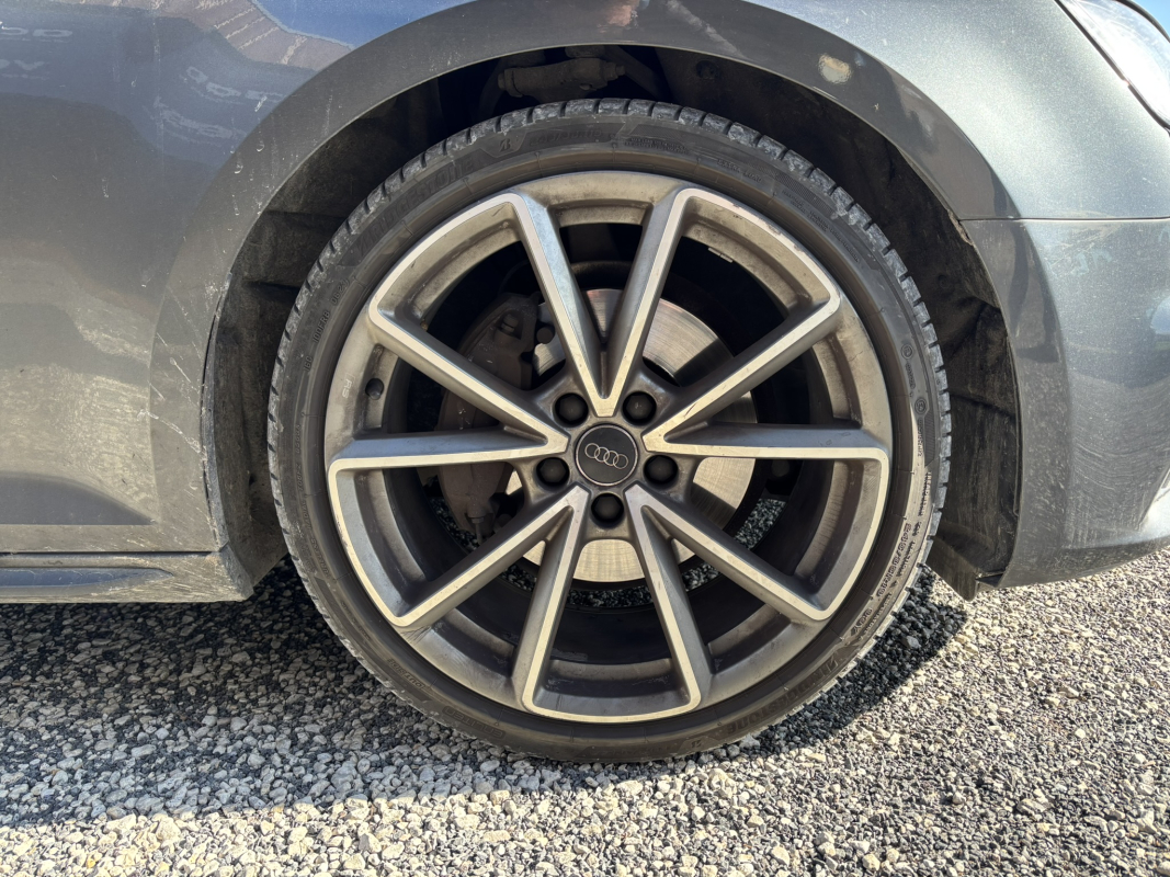 Audi A4 — 22