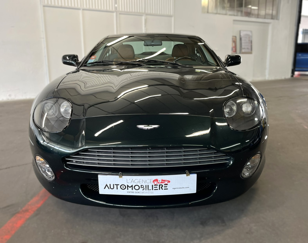 Aston Martin DB7 — 2