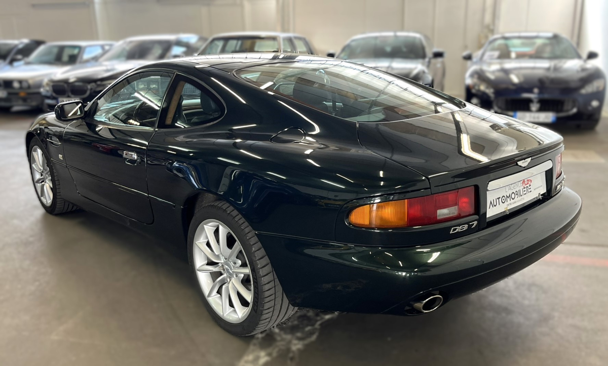 Aston Martin DB7 — 4