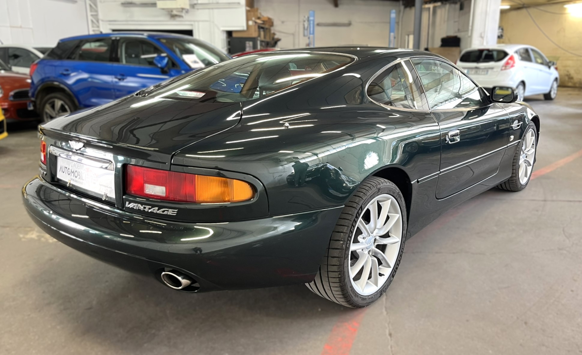 Aston Martin DB7 — 6