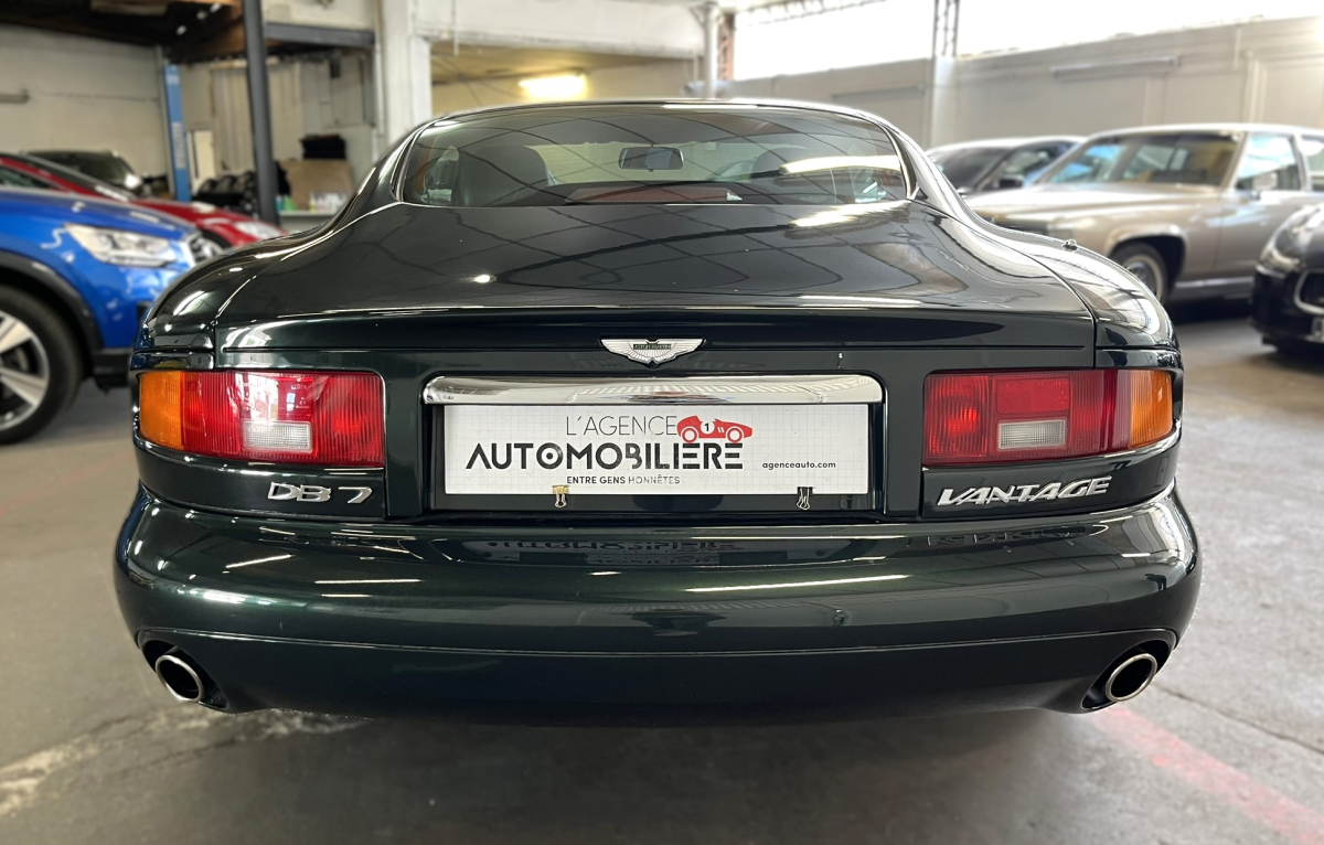 Aston Martin DB7 — 5