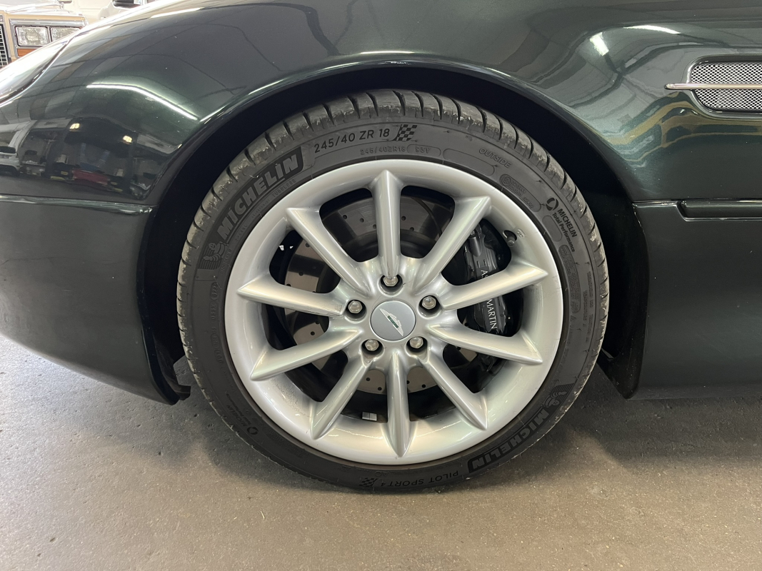 Aston Martin DB7 — 29