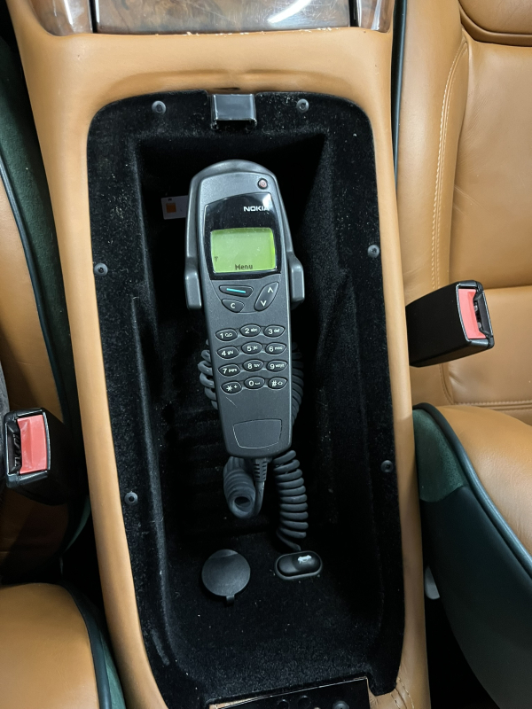 Aston Martin DB7 — 18