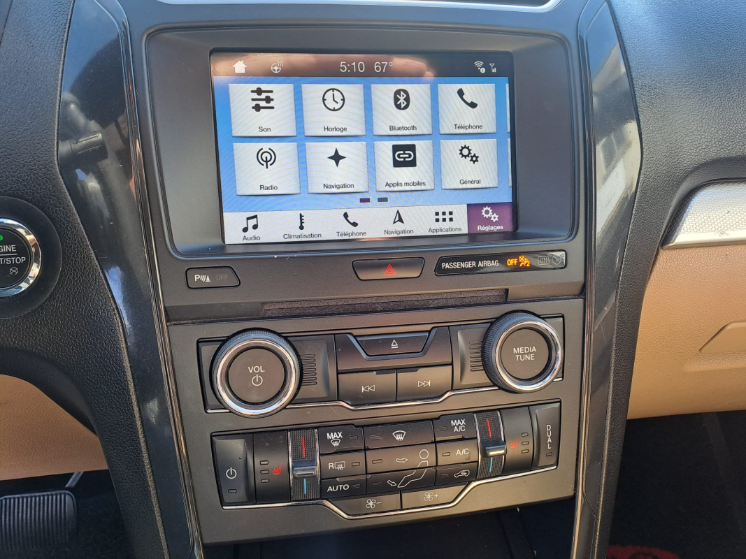 Ford Explorer — 17