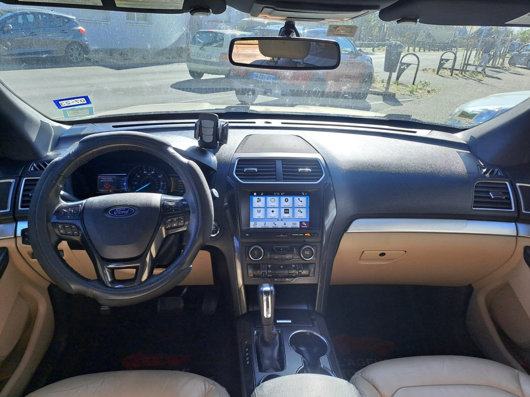 Ford Explorer — 9