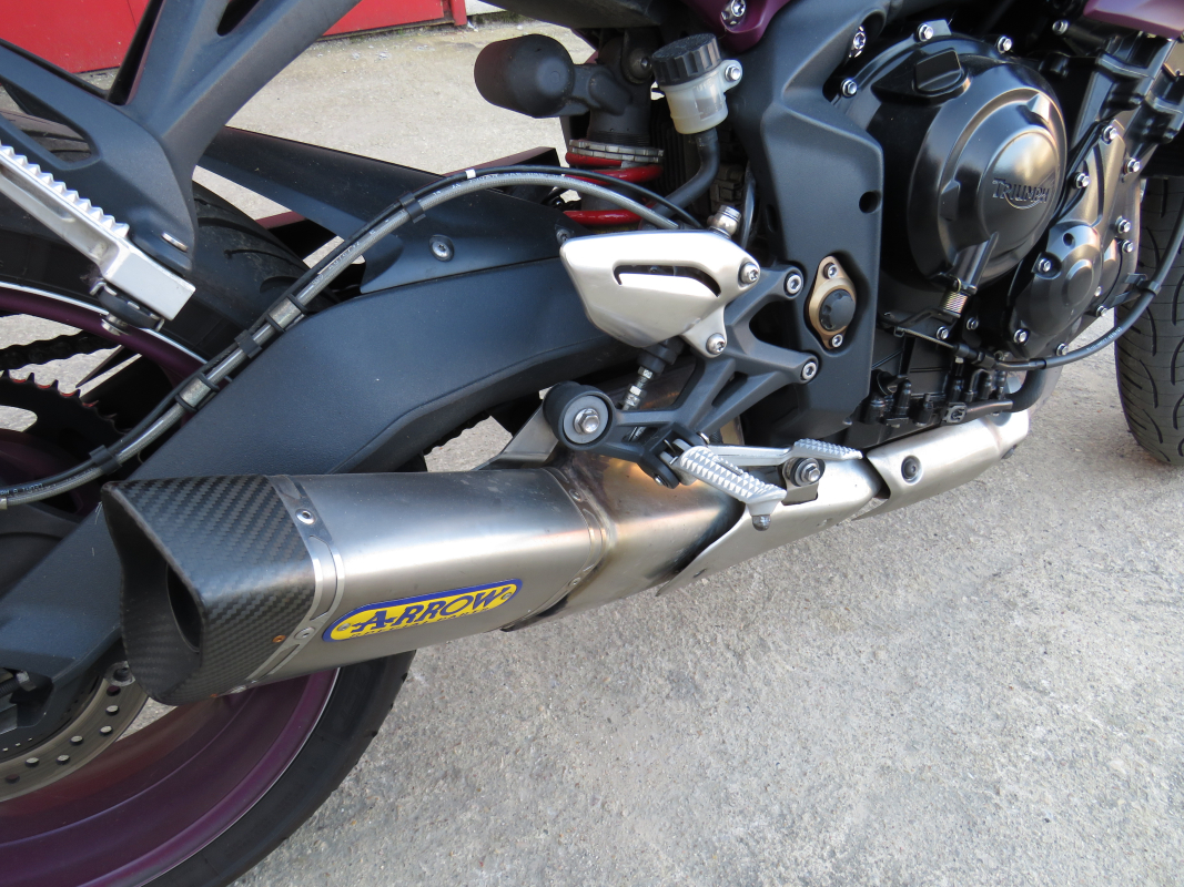 Triumph Street Triple — 5