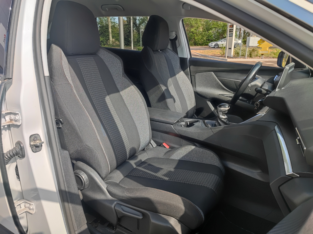 Peugeot 5008 — 15