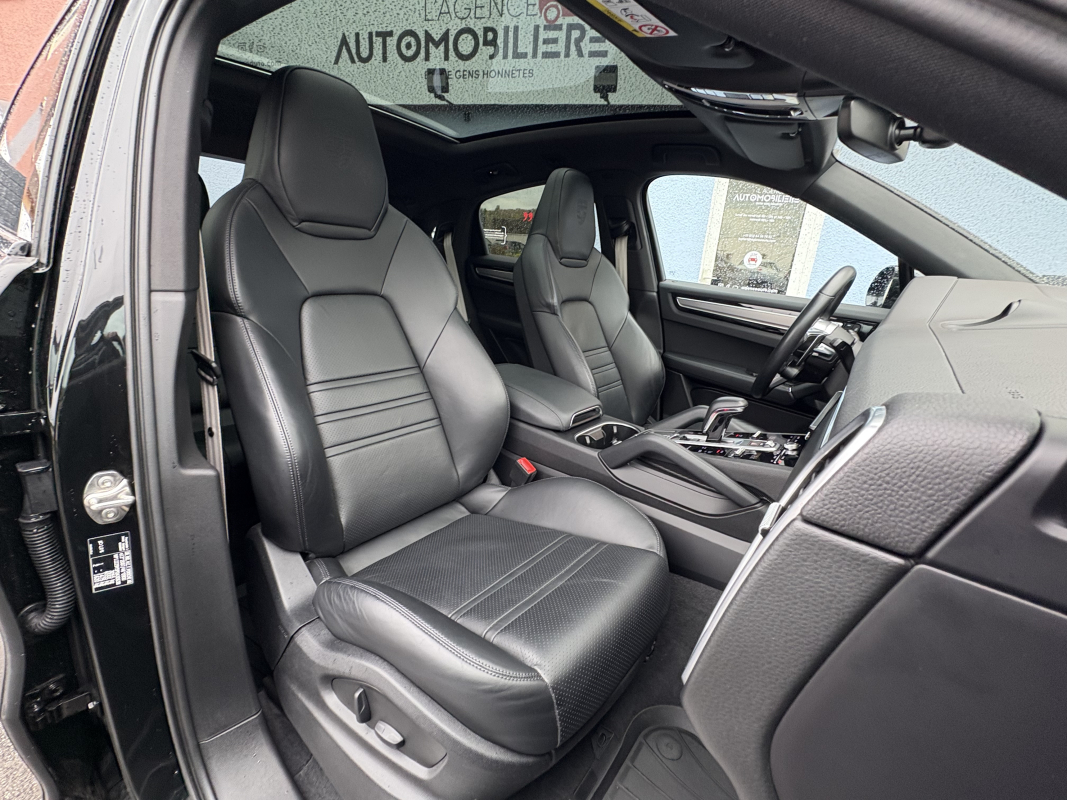 Porsche Cayenne — 15