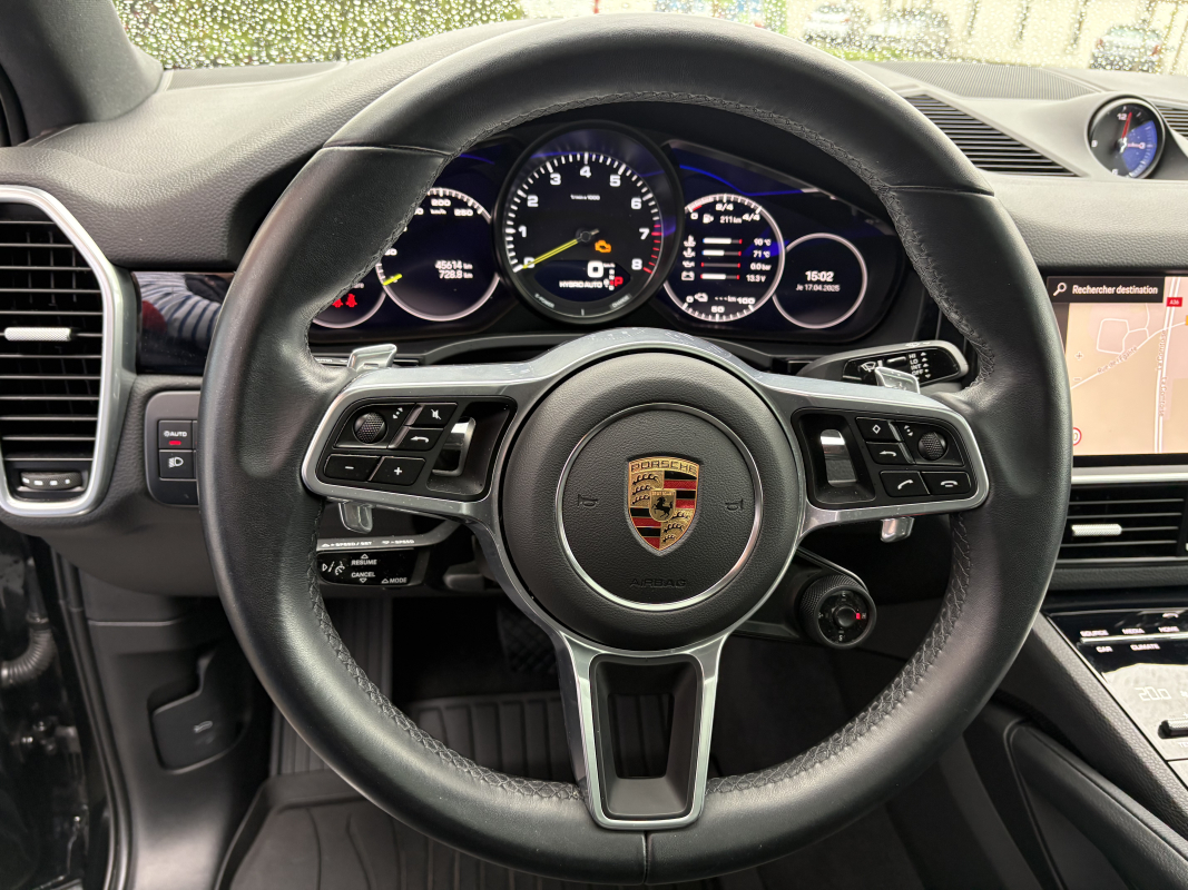 Porsche Cayenne — 20