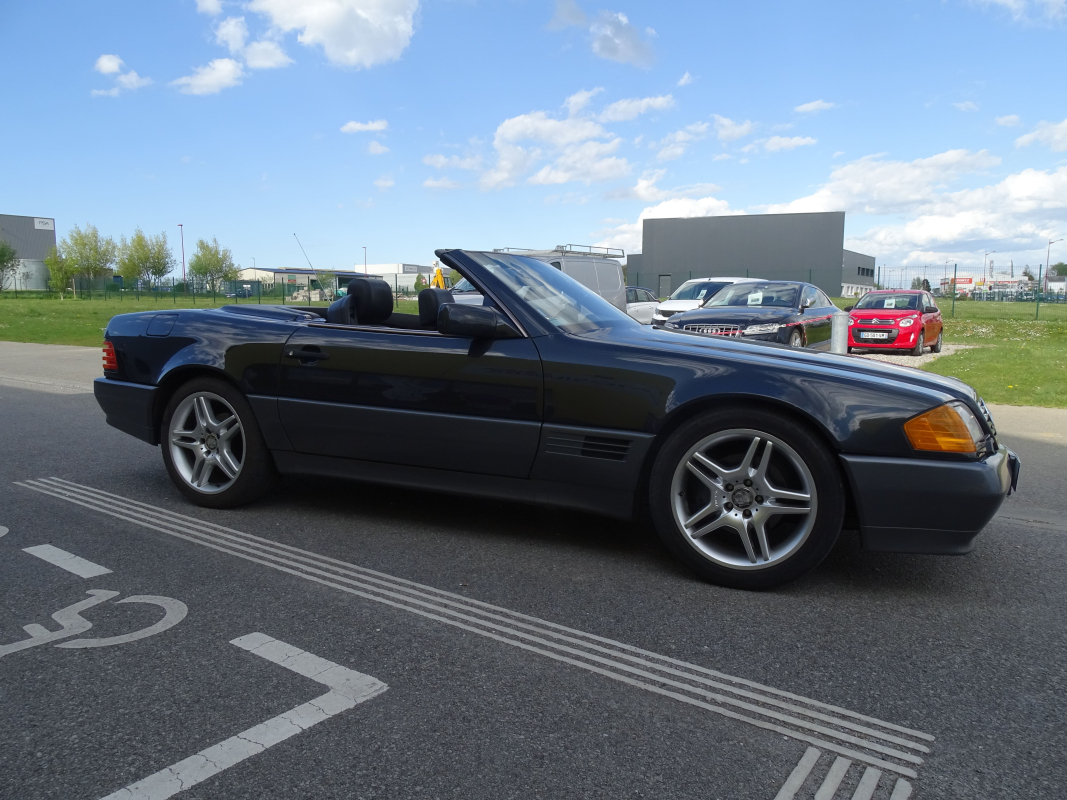 Mercedes SL — 2