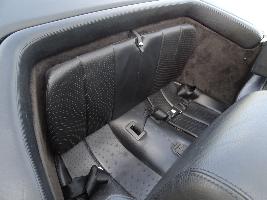 Mercedes SL — 11