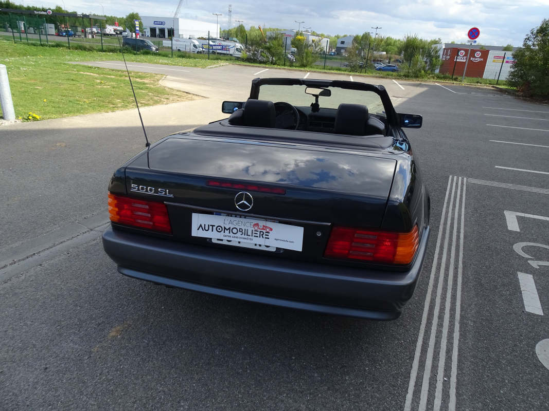 Mercedes SL — 4
