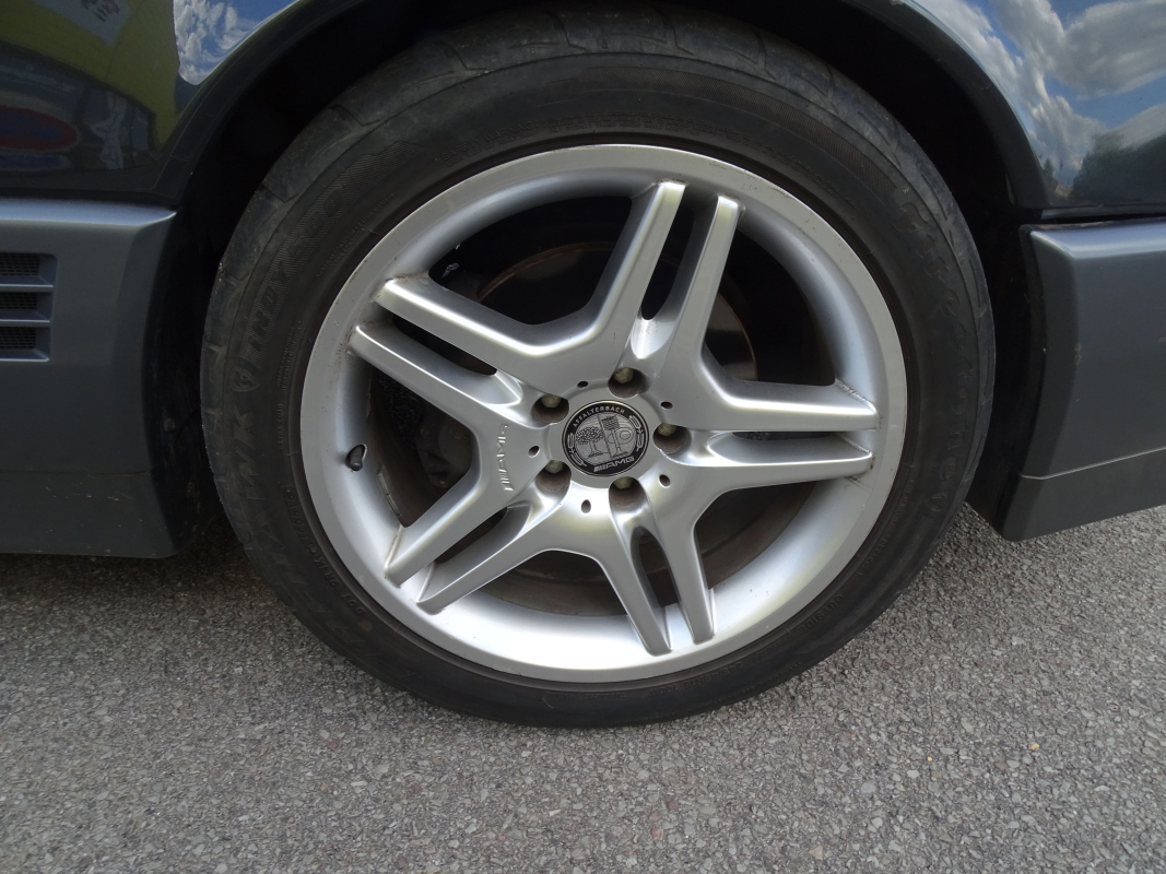 Mercedes SL — 25