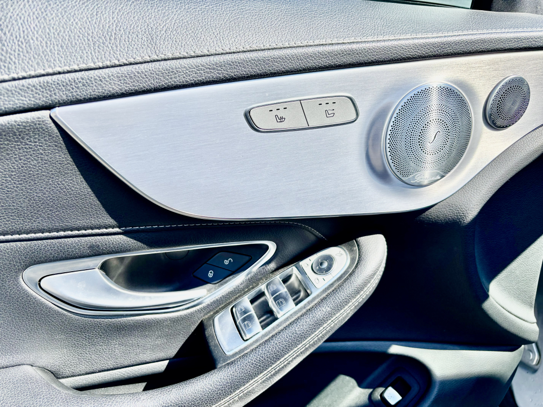 Mercedes Classe C — 28