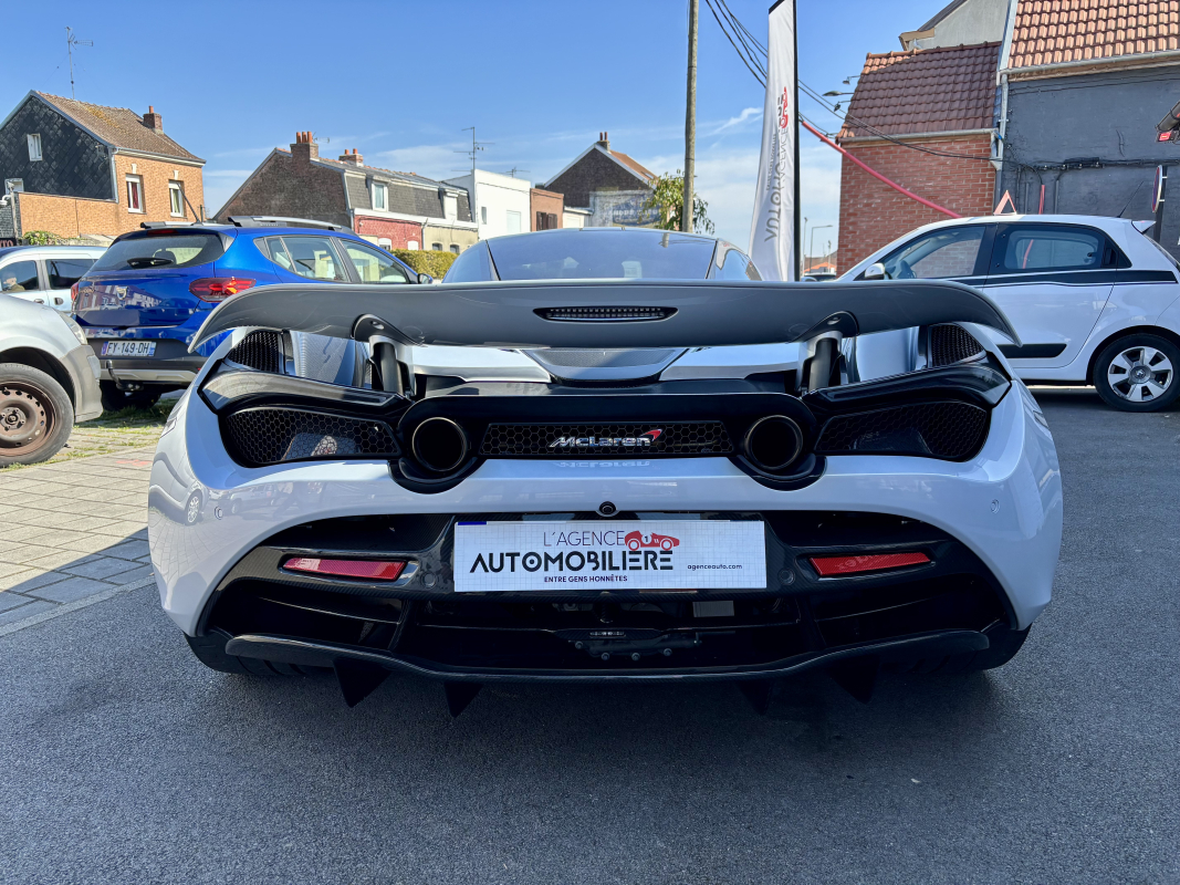 McLaren 720s — 4