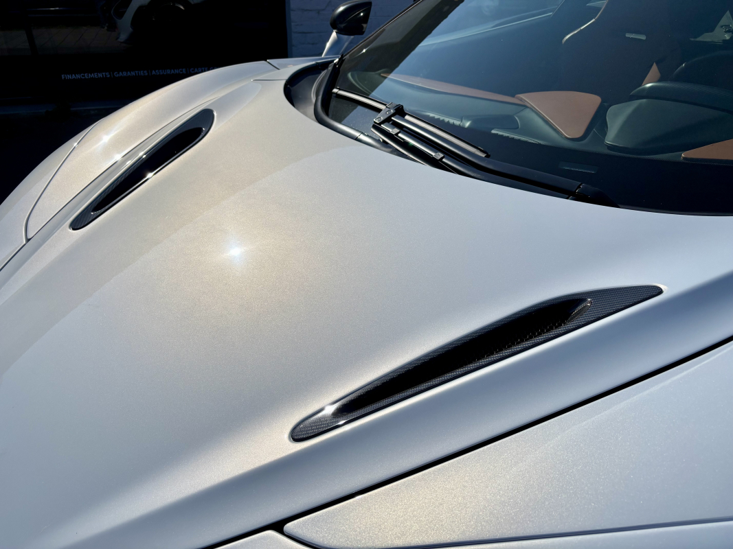 McLaren 720s — 18