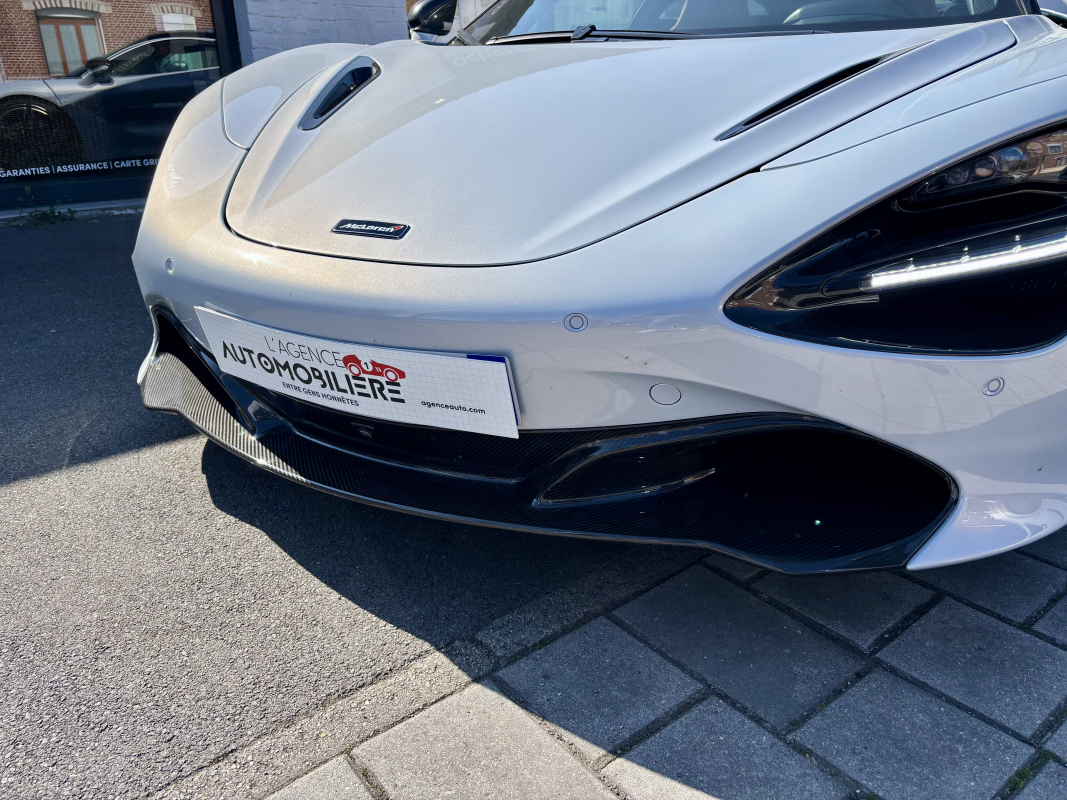 McLaren 720s — 17