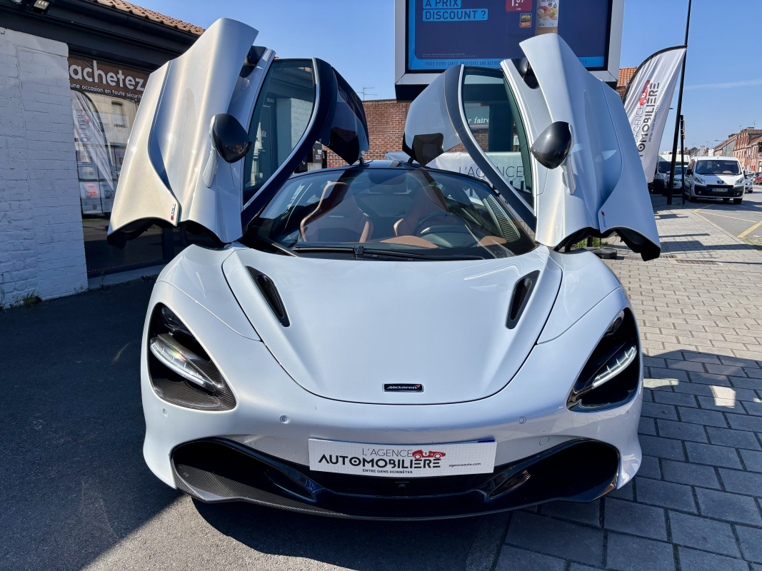 McLaren 720s — 8