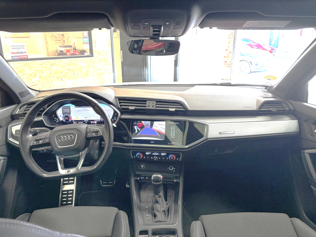 Audi Q3 — 21