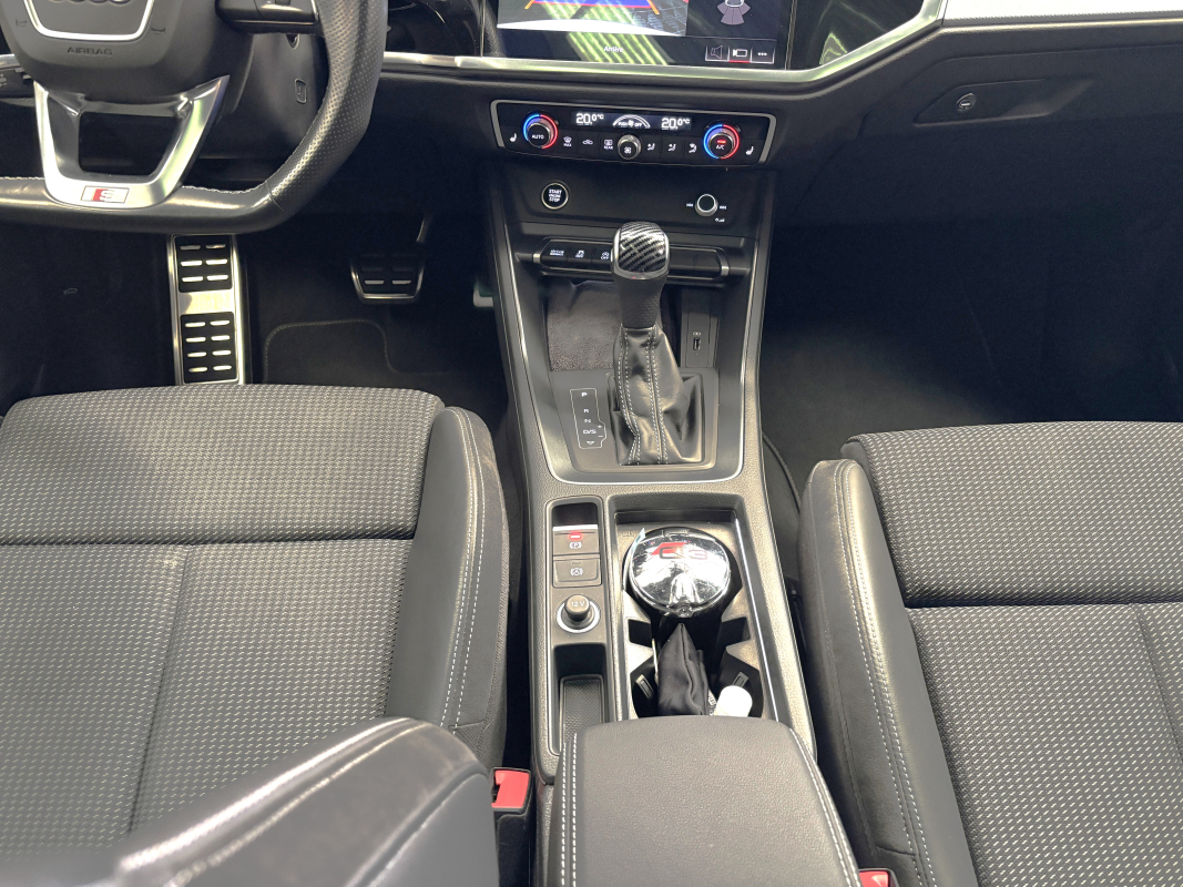 Audi Q3 — 26
