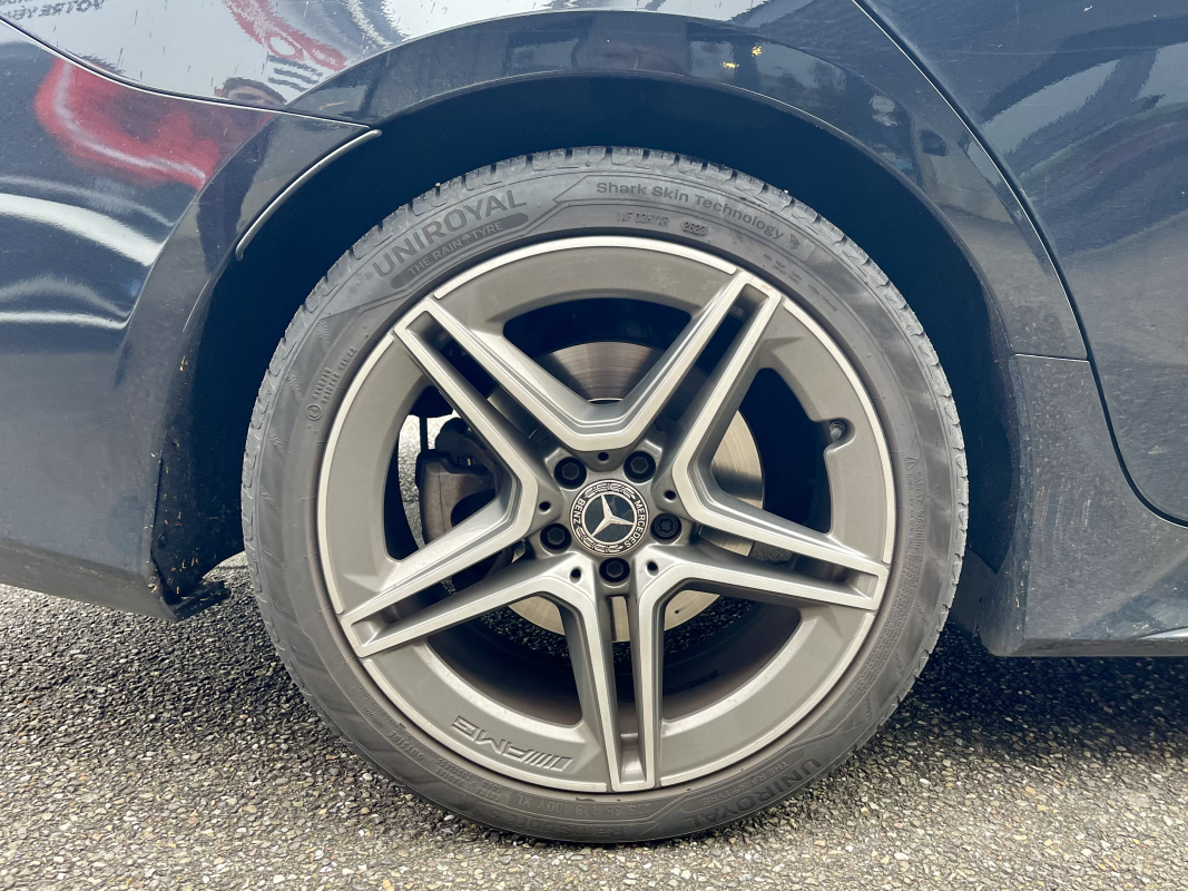 Mercedes CLS — 27