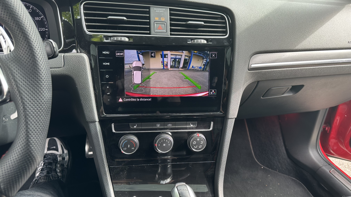 Volkswagen Golf — 17