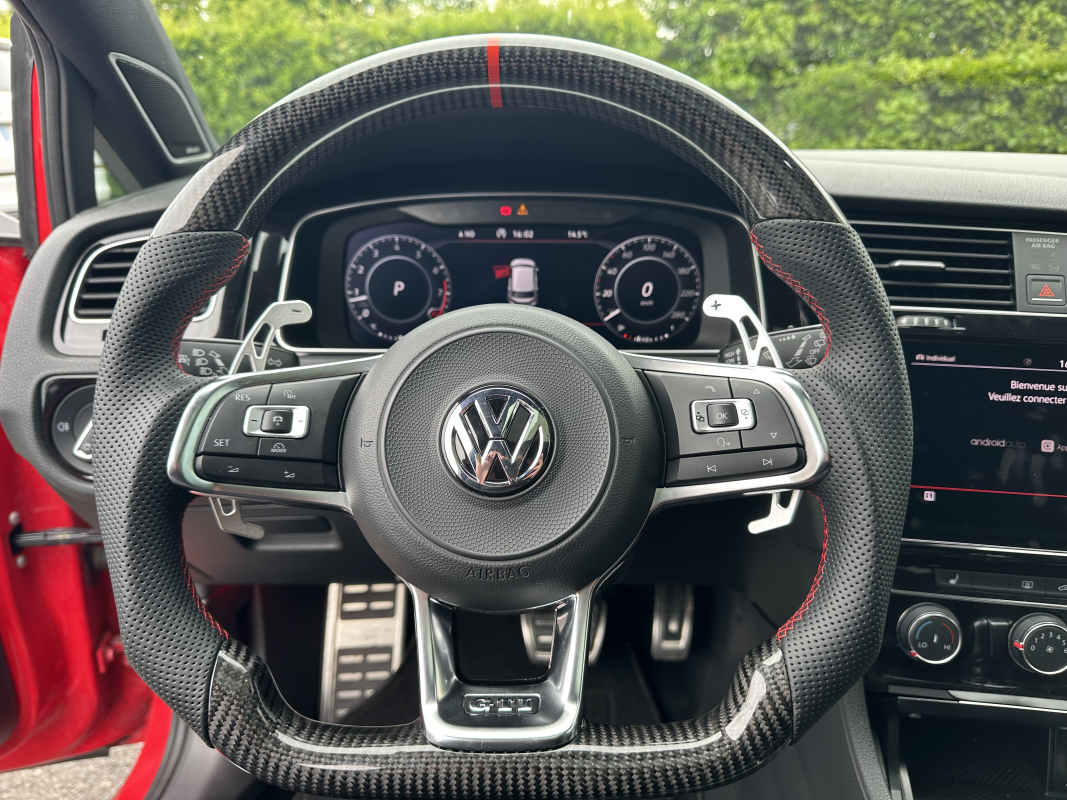Volkswagen Golf — 21