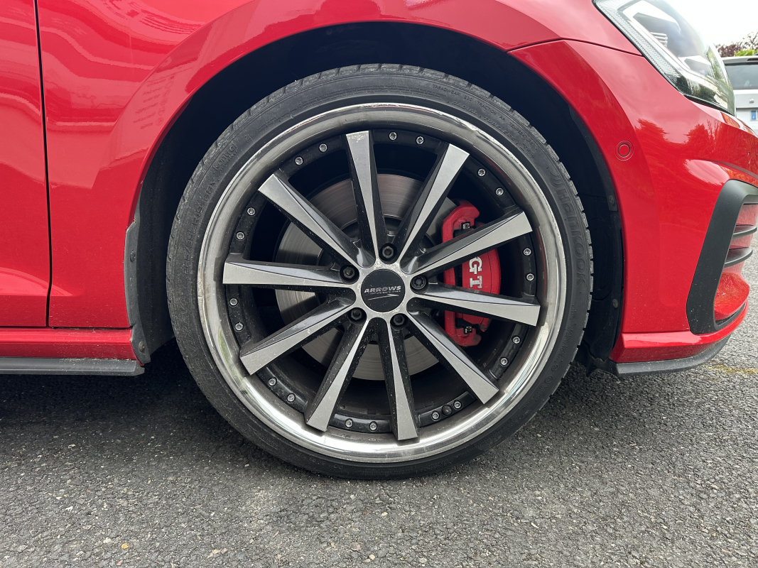 Volkswagen Golf — 39