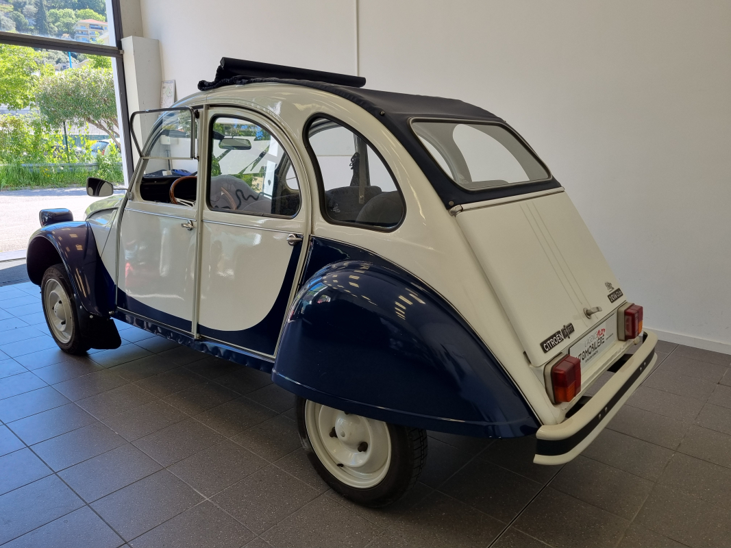 Citroen 2CV — 9