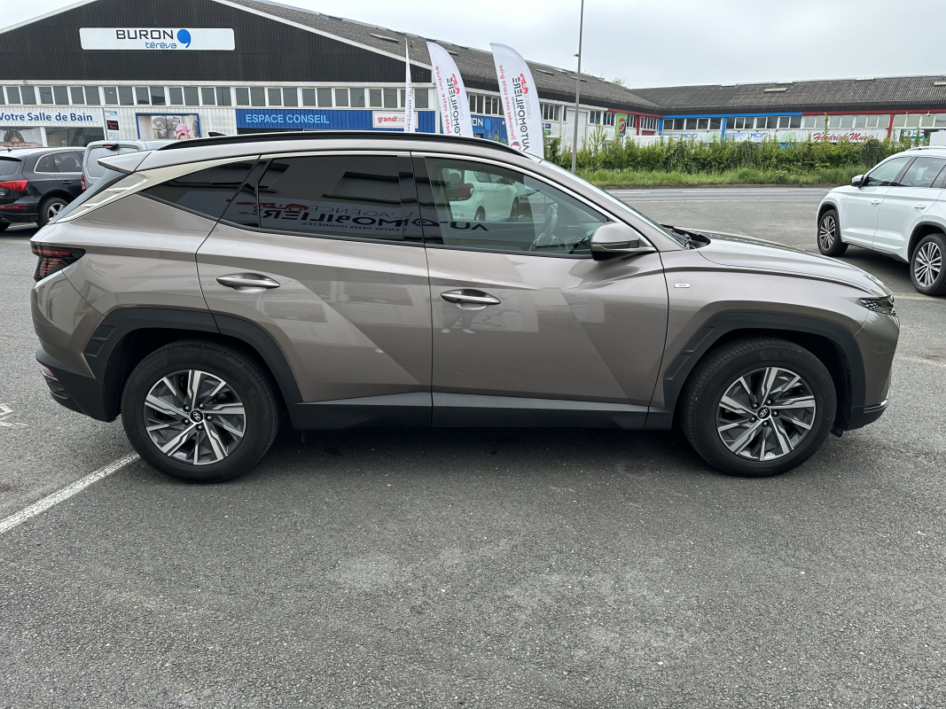 Hyundai Tucson — 6