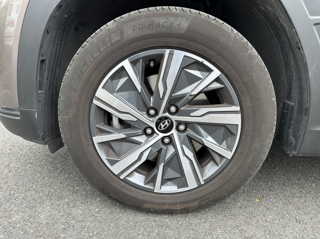 Hyundai Tucson — 19