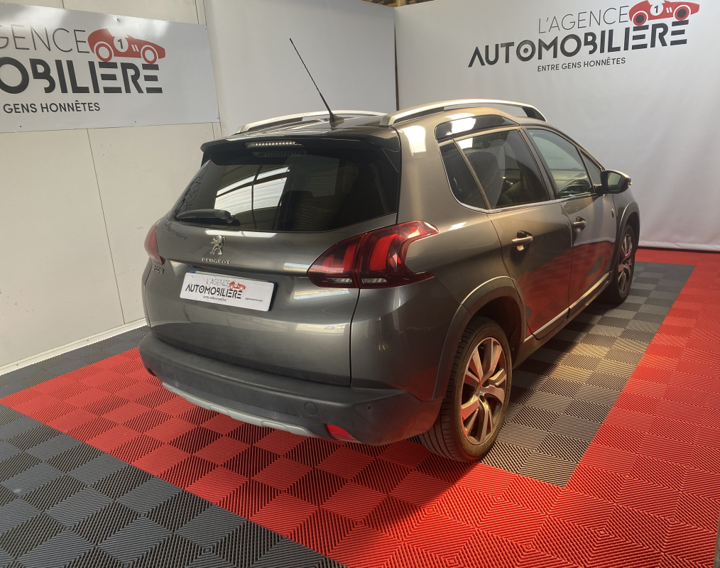 Peugeot 2008 — 7