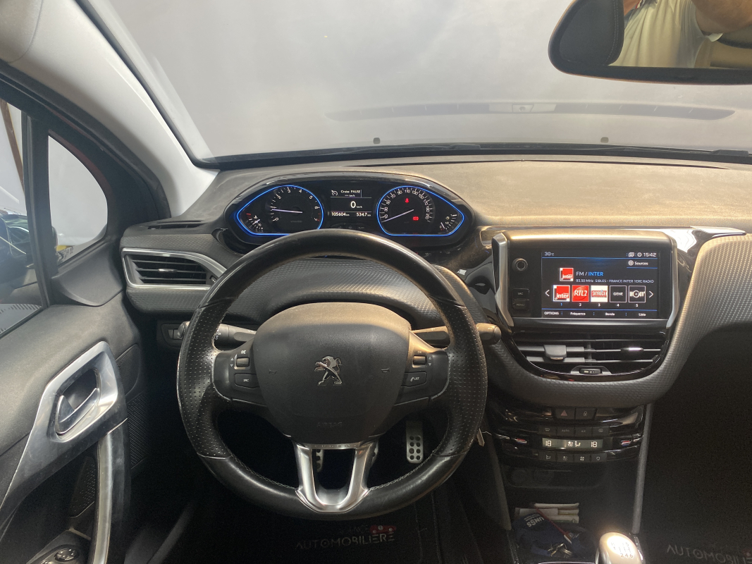 Peugeot 2008 — 11