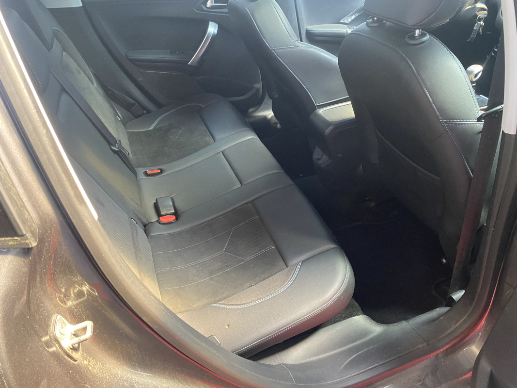 Peugeot 2008 — 20