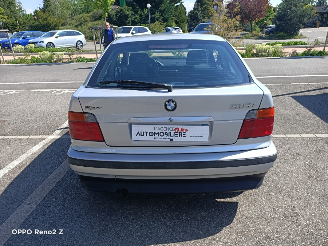 Bmw Série 3 — 6