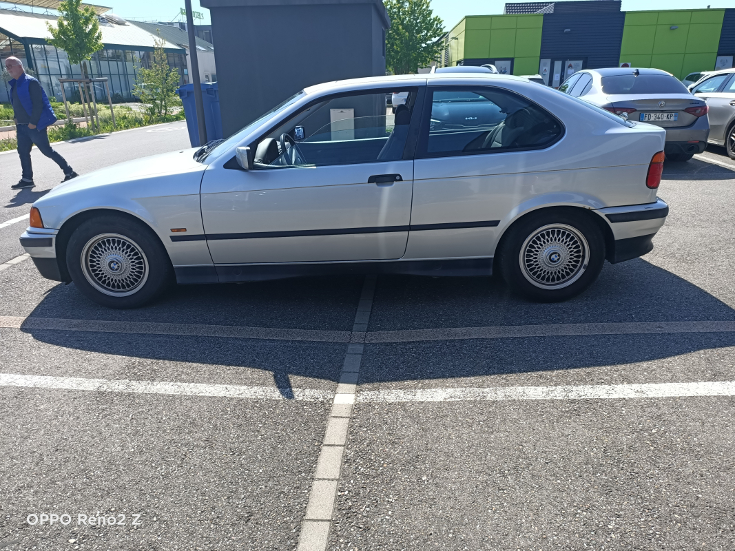 Bmw Série 3 — 4