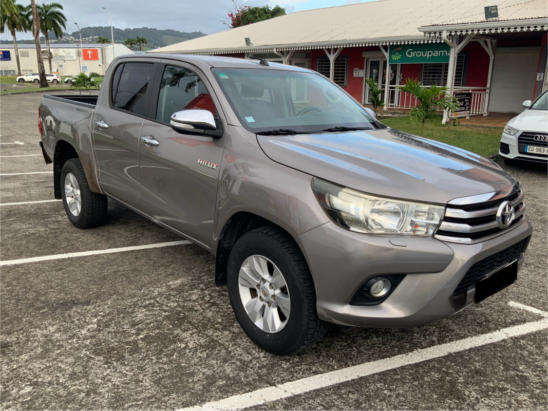 Toyota Hilux — 9