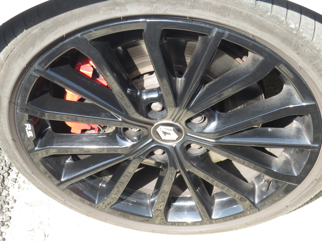 Renault Clio — 25