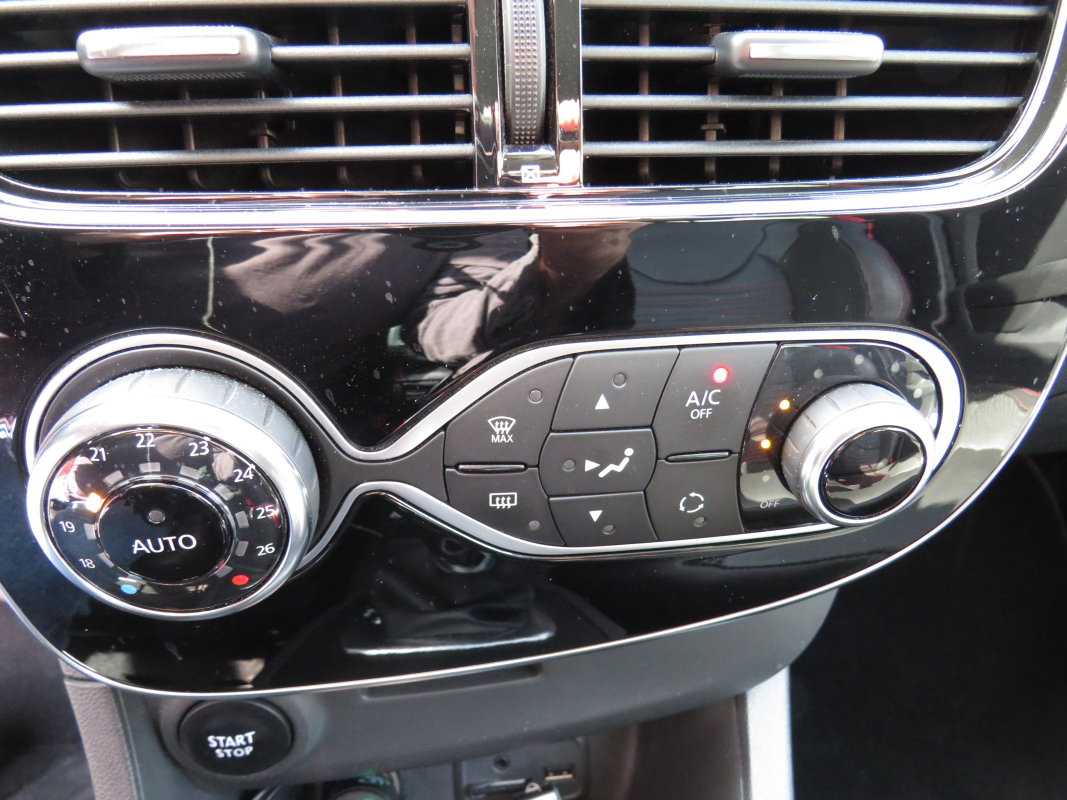 Renault Clio — 15