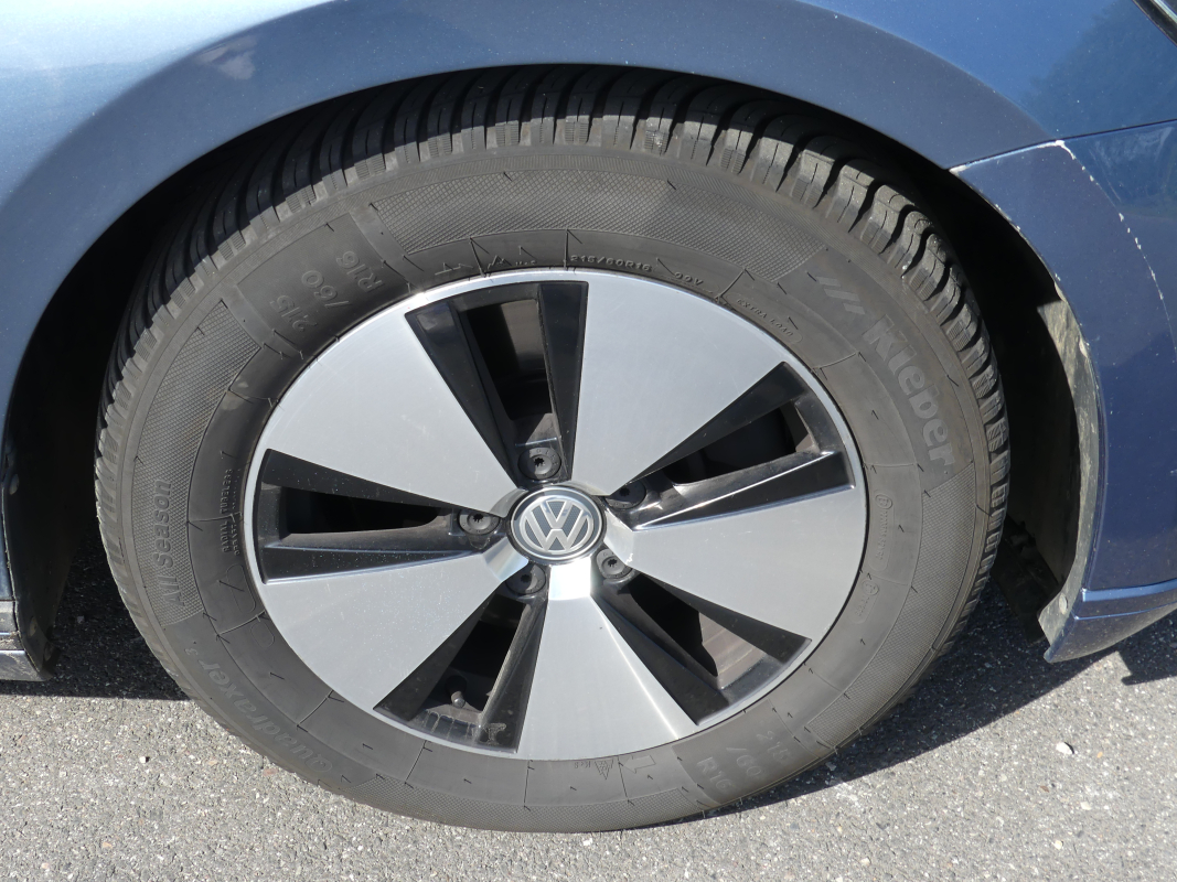 Volkswagen Passat SW — 24