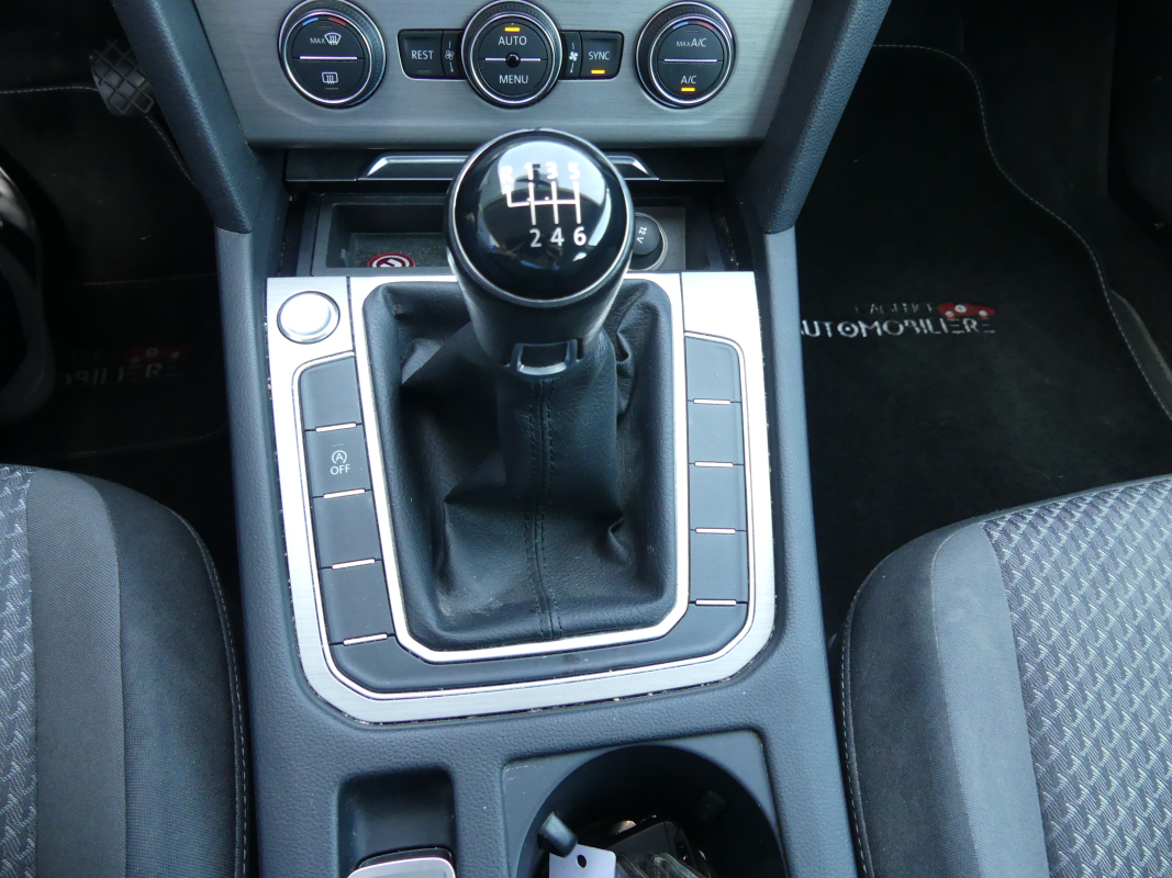 Volkswagen Passat SW — 15