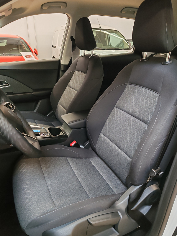 MG ZS — 10